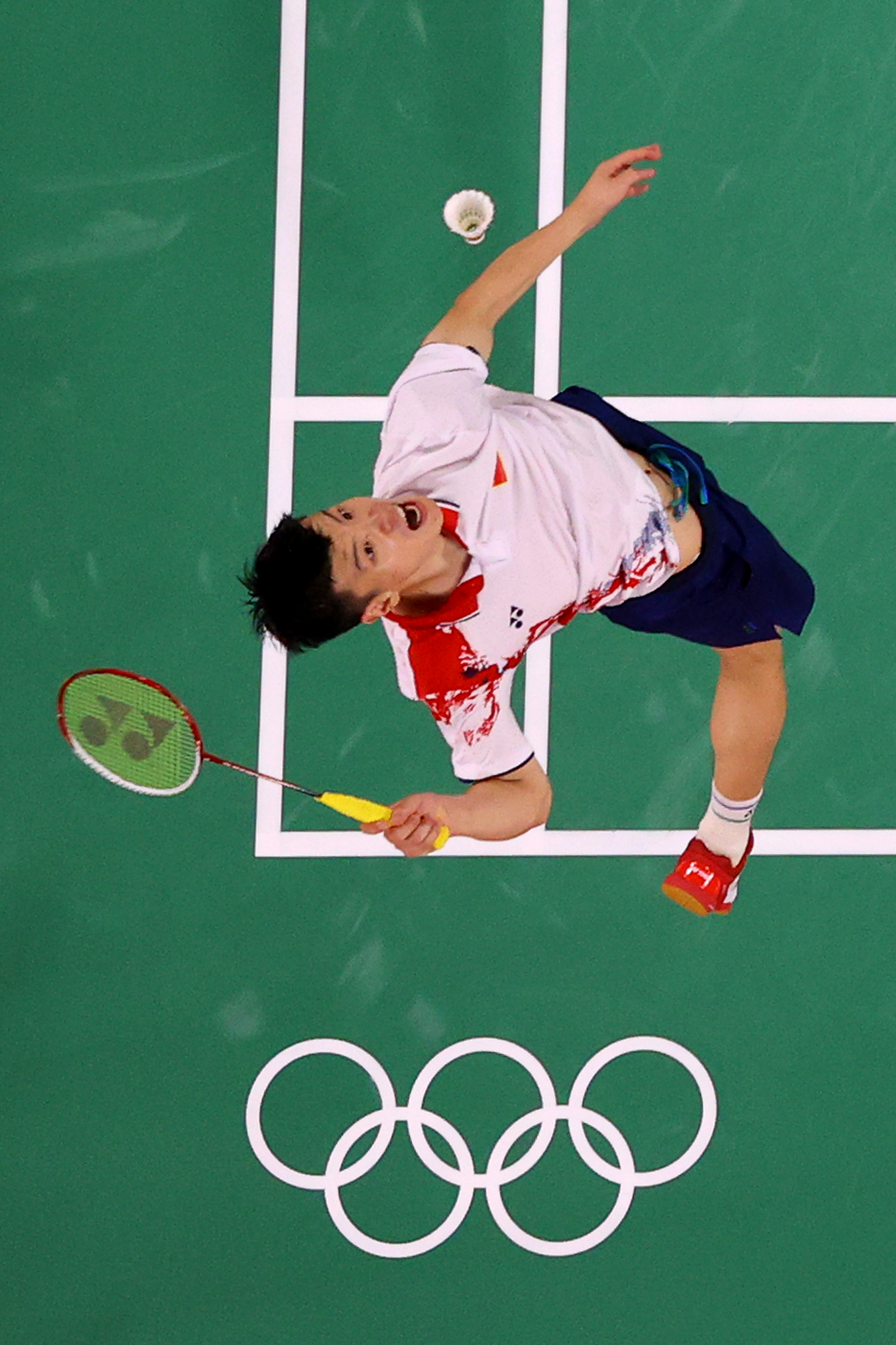 "黄鸭"组合成功夺冠)