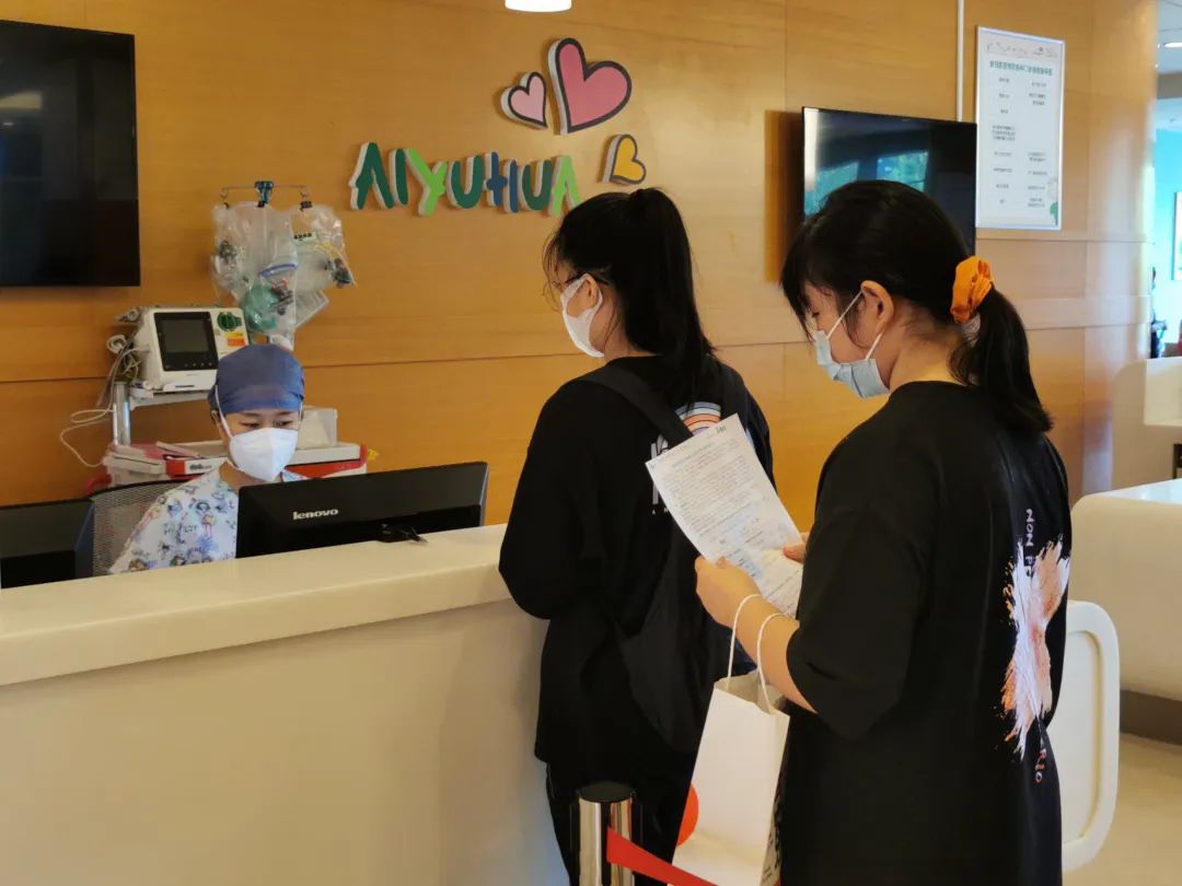 直击现场！北京经开区12-14岁学生接种新冠疫苗