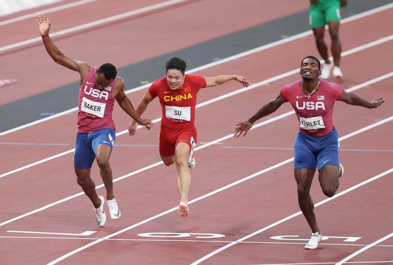 打破亚洲纪录,也成为首位闯入奥运会男子百米决赛的中国运动员