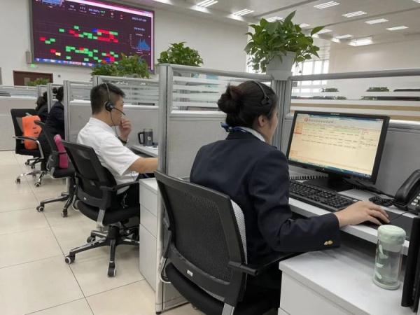 如何打电话订火车票,如何打电话订火车票?