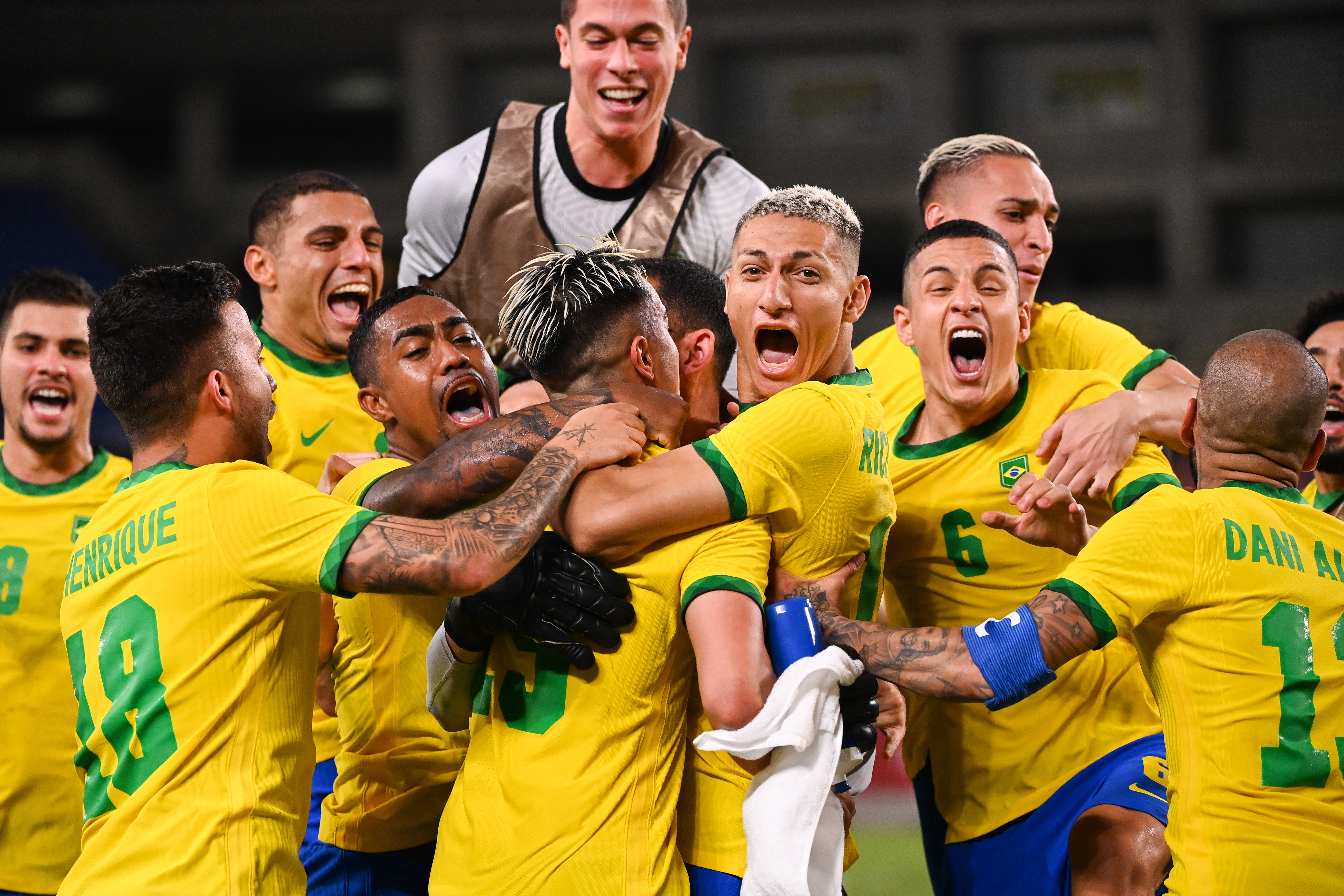 足球——男足半决赛：巴西胜墨西哥