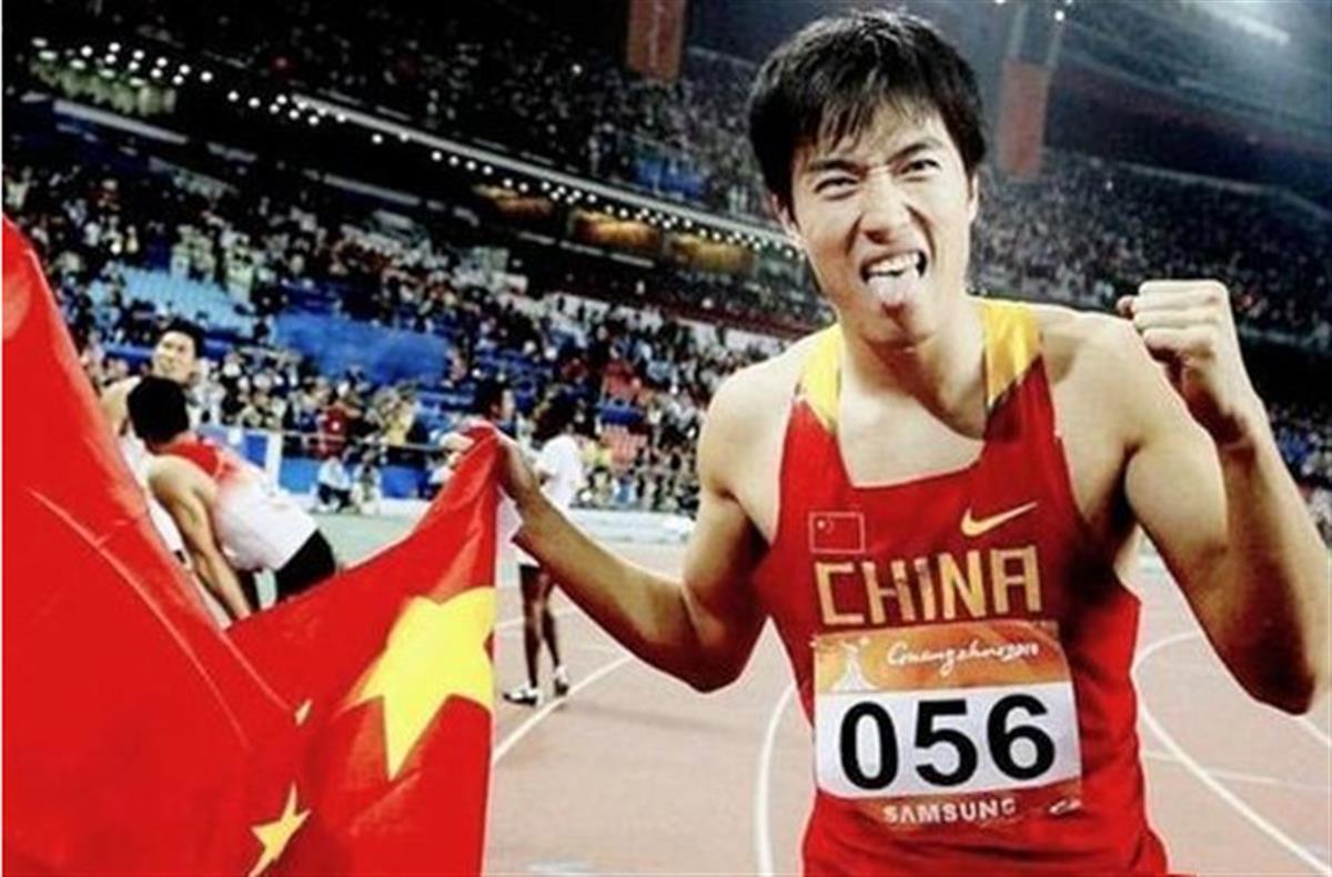 110米栏奥运会记录还是刘翔保持的，网友：这一句道歉来迟了