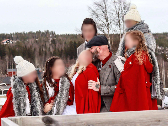 开设“奴隶班”，自称性爱大师，男子建立性虐邪恶组织，数十名女性受害