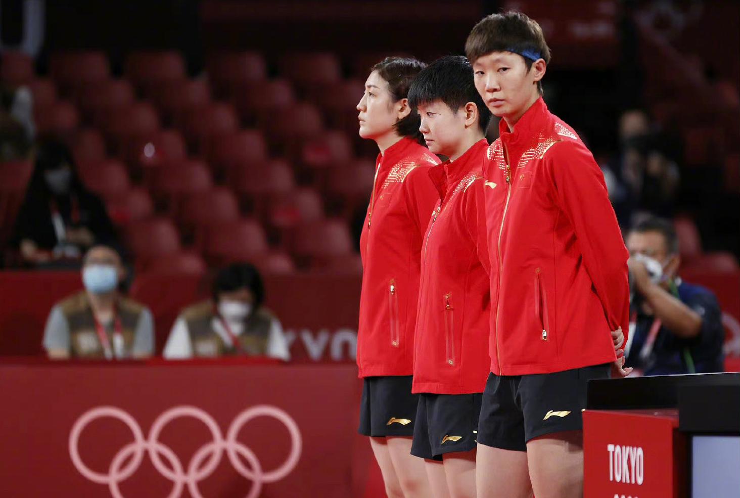 乒2018乓球女子世界杯(摧枯拉朽！国乒女队3-0力克日本女队，卫冕奥运女团金牌)