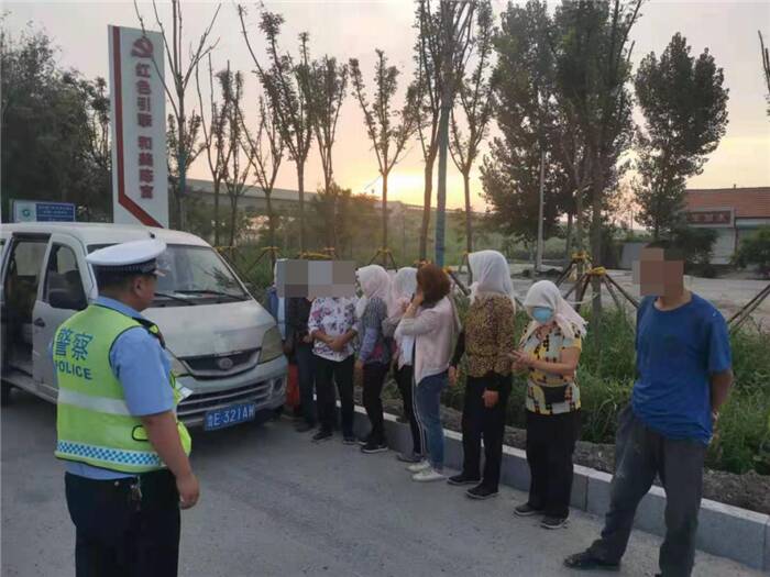 多一个也“驶”不得！东营交警曝光19起面包车超员违法行为