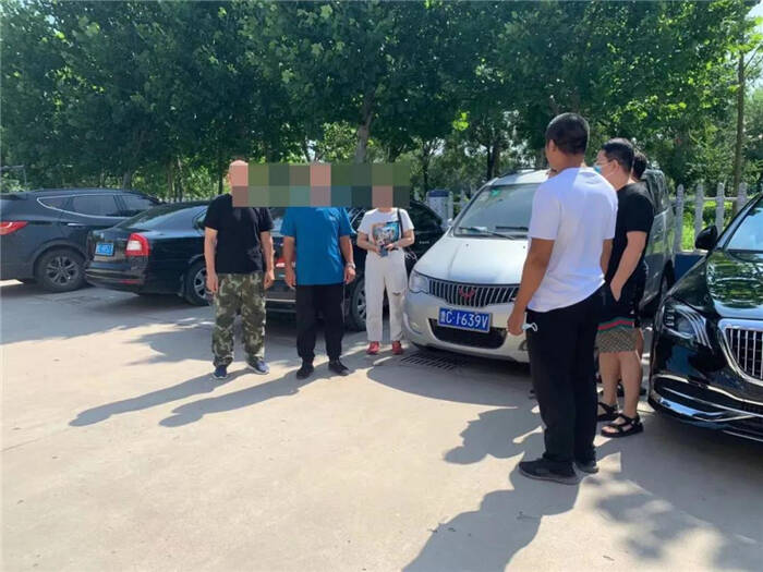 多一个也“驶”不得！东营交警曝光19起面包车超员违法行为