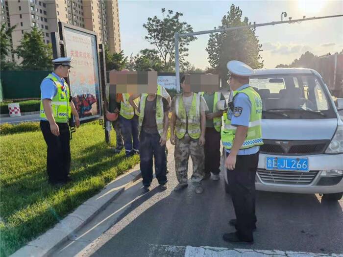 多一个也“驶”不得！东营交警曝光19起面包车超员违法行为