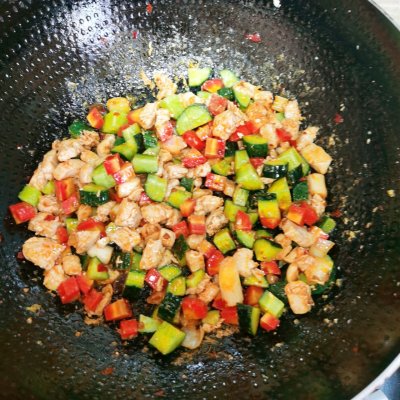 宮保雞丁的家常做法,宮保雞丁的家常做法材料