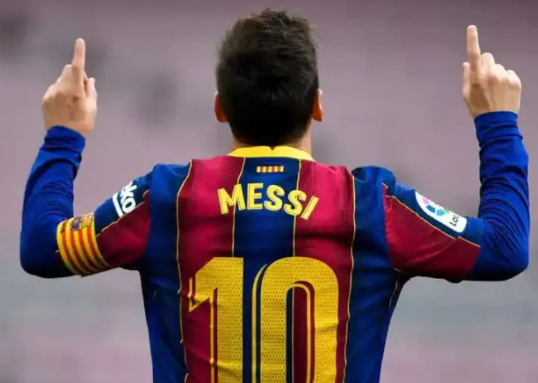 梅西发布会视频（红蓝生涯走到最终章，梅西告别巴萨发布会完整版）