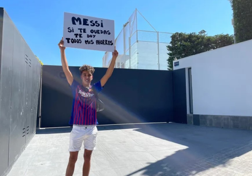 梅西发布会视频（红蓝生涯走到最终章，梅西告别巴萨发布会完整版）