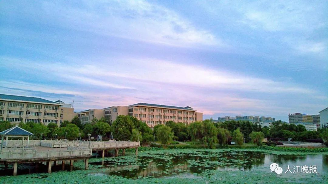 「早安·芜湖」驾驶电动摩托车和轻便摩托车需考驾照