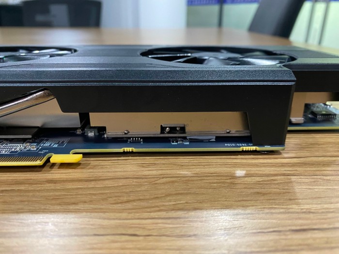 蓝宝石RX 570 Duo双芯矿卡曝光：功耗125W 算力60MH/s