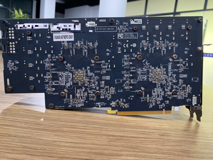 蓝宝石RX 570 Duo双芯矿卡曝光：功耗125W 算力60MH/s