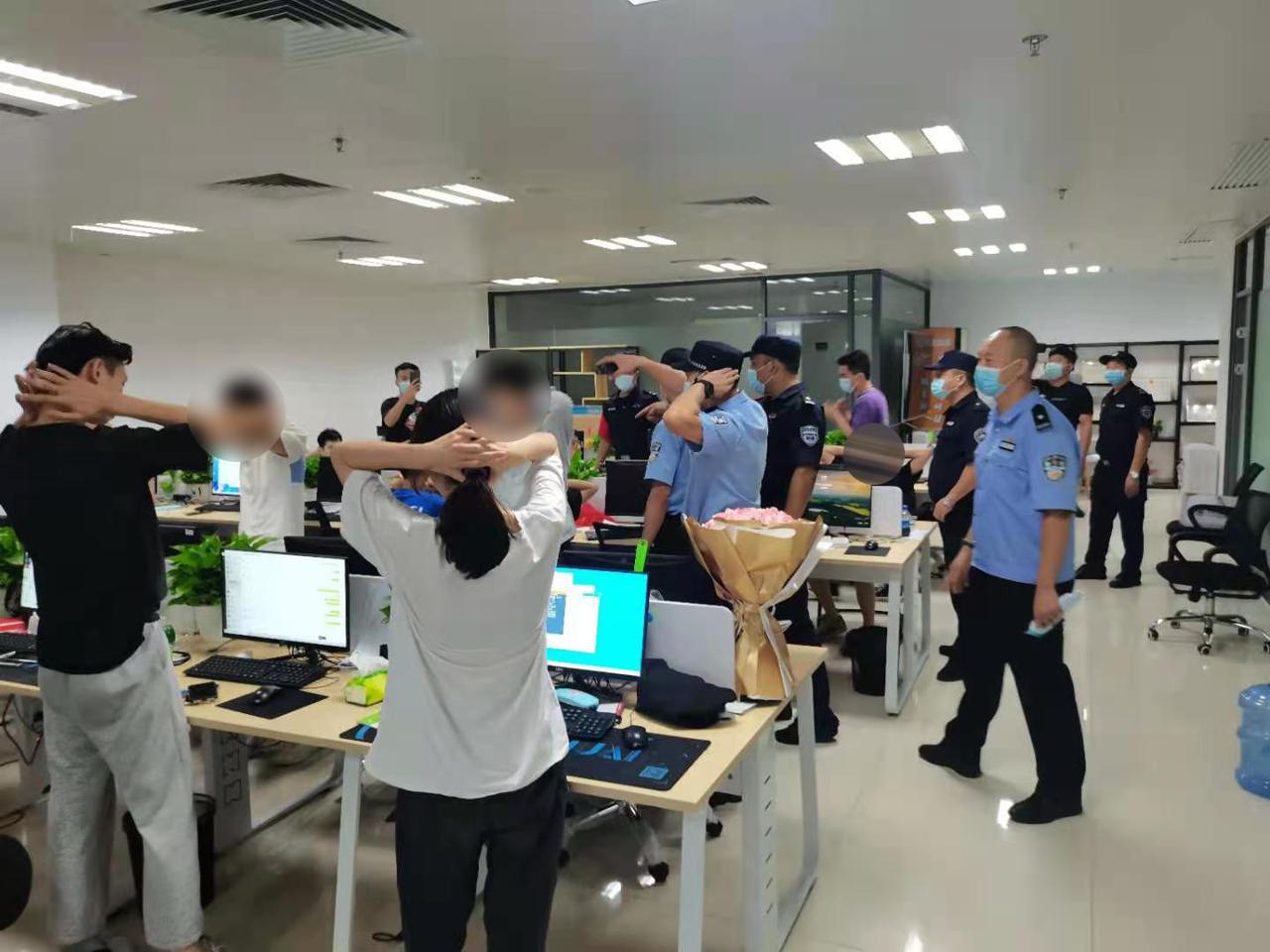 虚构夸大网店代运营诈骗钱财，28人“代运营”诈骗团伙被警方捣毁