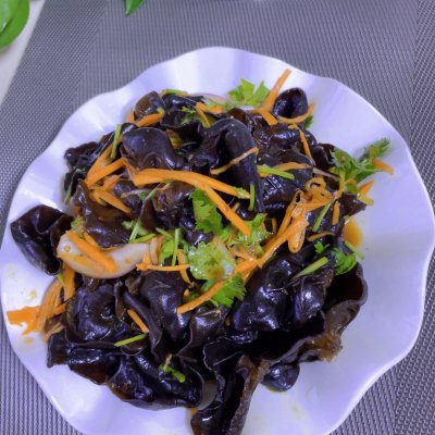 涼拌木耳的做法,涼拌木耳的做法 最正宗的做法