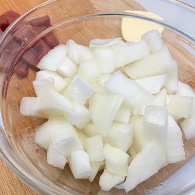 電飯鍋?zhàn)鲲?電飯鍋?zhàn)鲲埫缀退壤? inline=