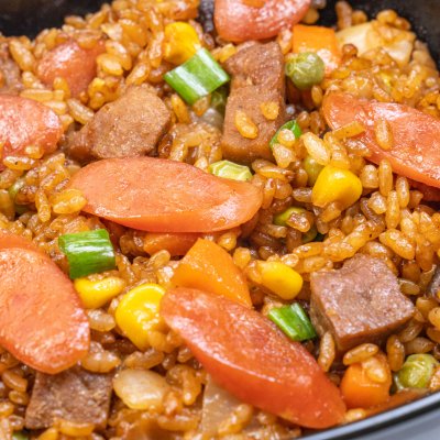 電飯鍋?zhàn)鲲?電飯鍋?zhàn)鲲埫缀退壤? inline=