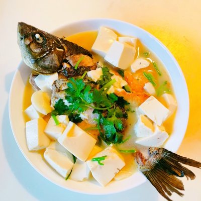 鯽魚湯怎么做好吃,鯽魚湯怎么做好吃又簡單