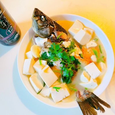 鯽魚湯怎么做好吃,鯽魚湯怎么做好吃又簡單