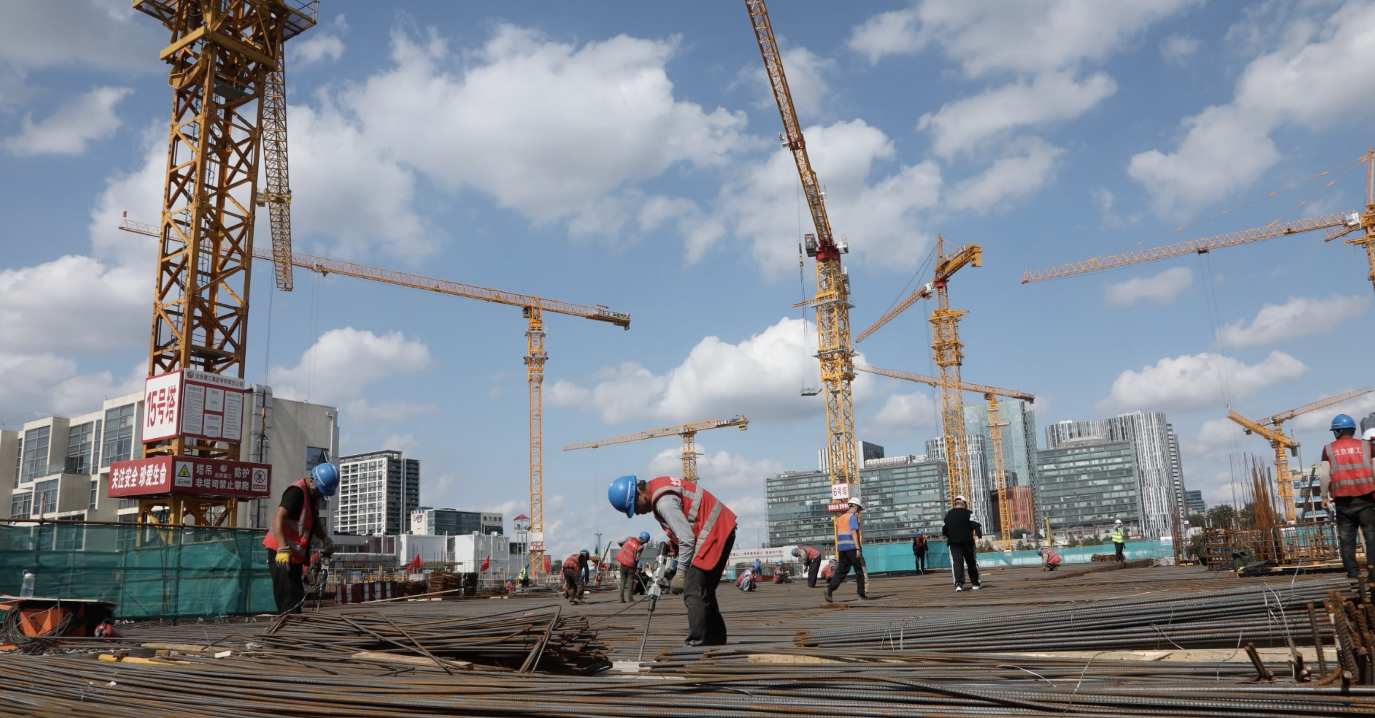 标准足球场跑道一圈是多少米(九变九不变：工体改造复建一年后揭开神秘面纱)