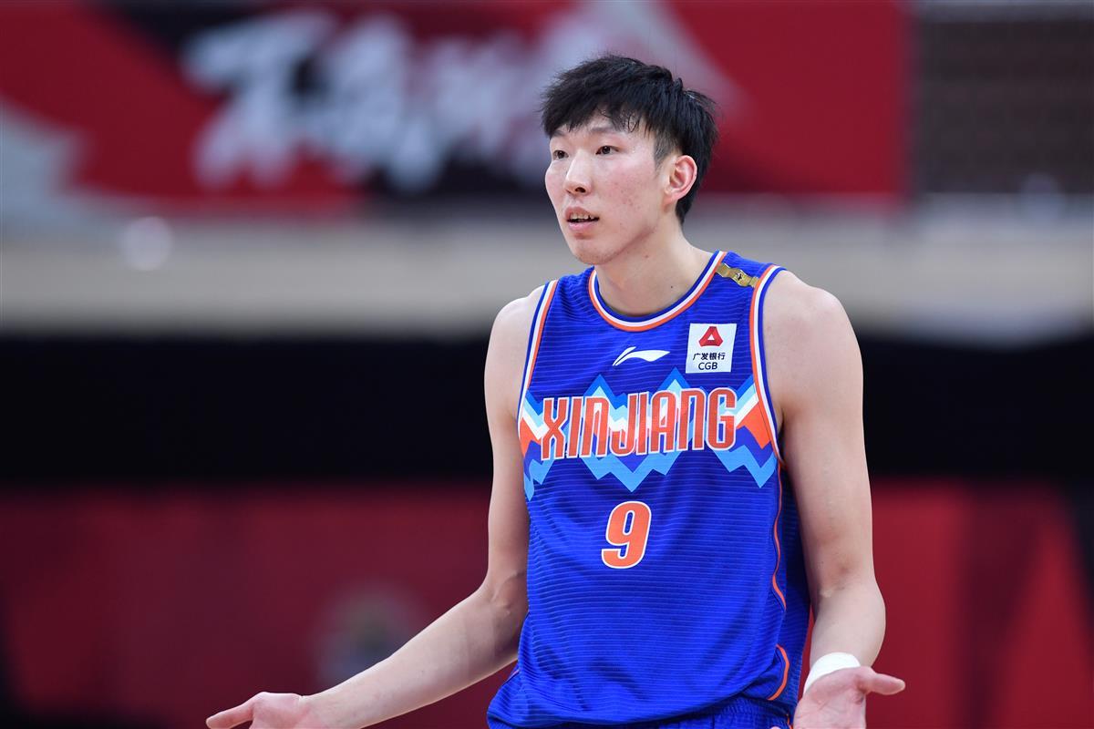 周琦退出本赛季联赛（周琦宣布退出CBA下赛季比赛，或将一年无球可打，多方利益受到伤害）