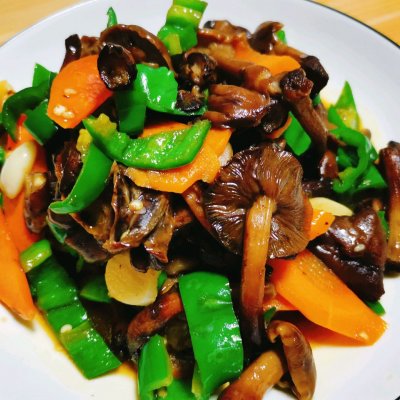 榛蘑怎么做好吃(鲜味无敌的炒榛蘑制作步骤)