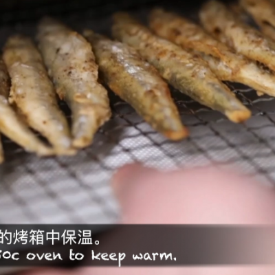 好吃到尖叫，酥炸加拿大多春鱼，外酥里嫩家常菜