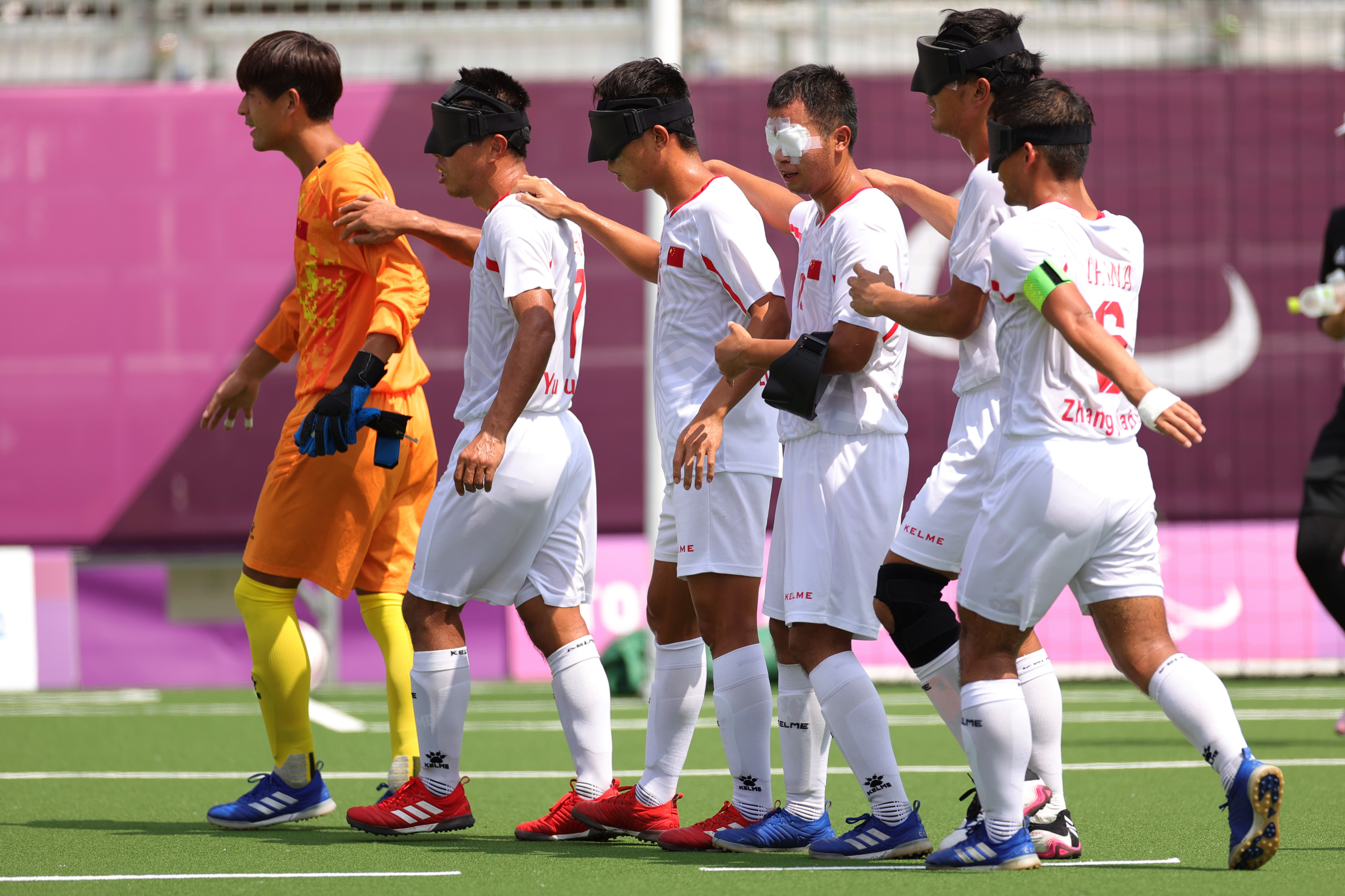 中国对阿根廷队(你们很棒了！中国盲人男足0-2阿根廷，遗憾无缘残奥决赛)