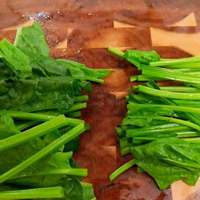 菠菜如何凉拌（新手轻松学会的凉拌菠菜做法分享）