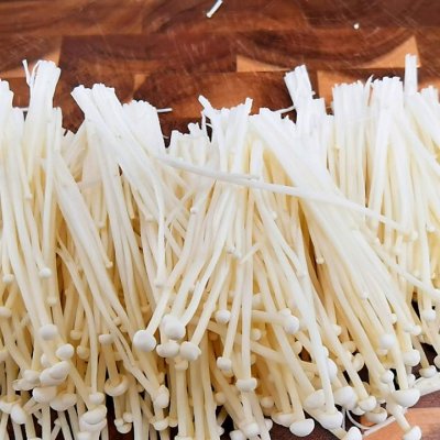 菠菜如何凉拌（新手轻松学会的凉拌菠菜做法分享）