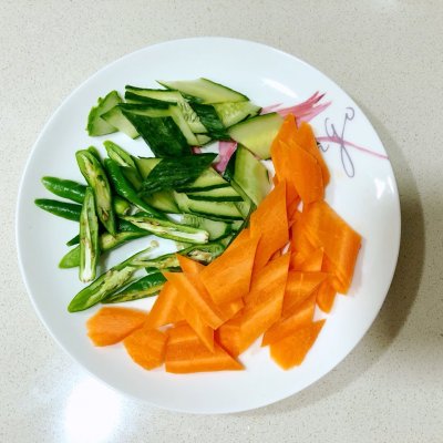 溜猪肝的家常做法（简单易做溜肝尖的制作教程）
