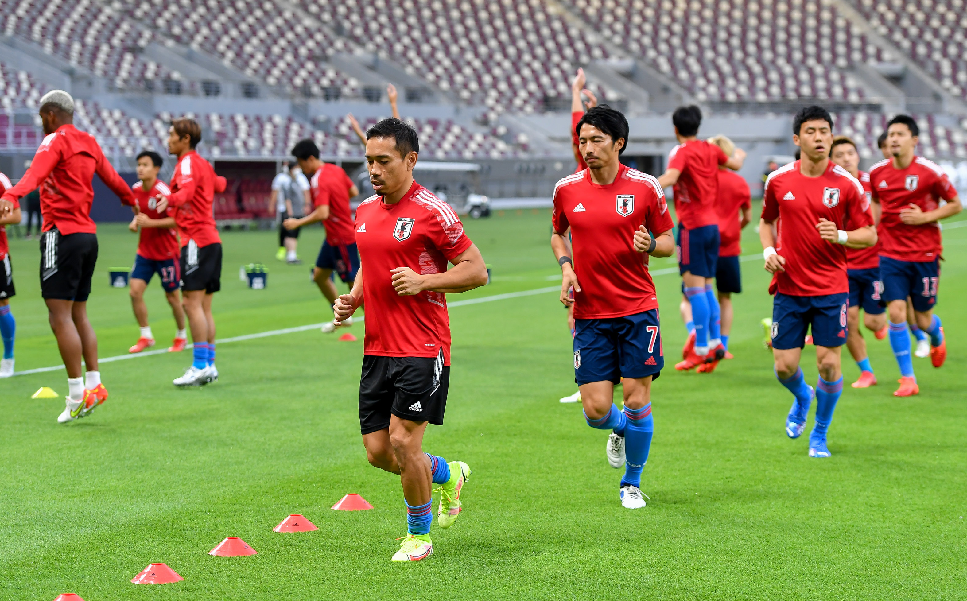 中國vs日本足球世界杯預選賽（足球-世預賽：中國隊對陣日本隊）
