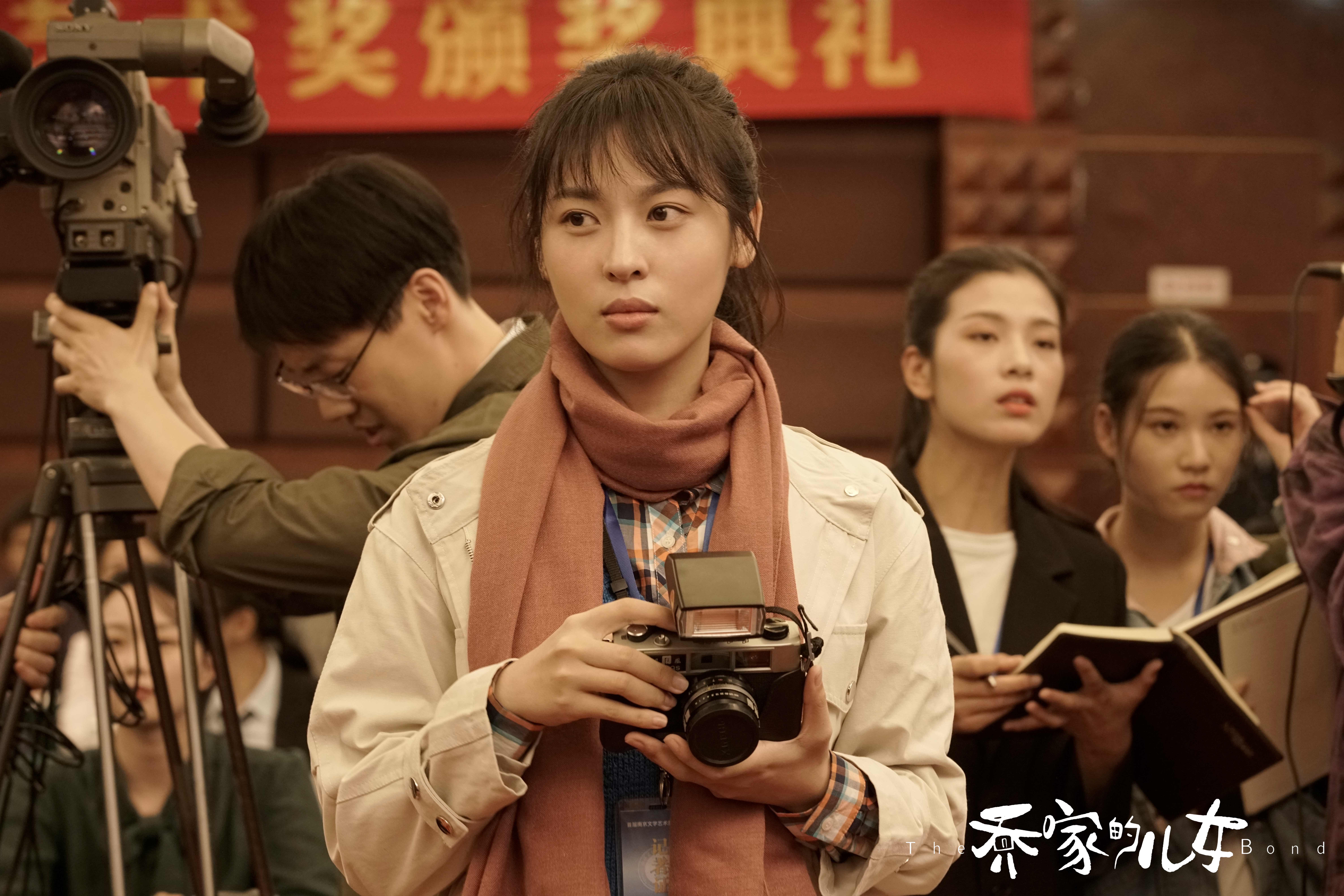 戚成钢的扮演者正午御用前妻周放万万没想到乔家的儿女一出场就被骂