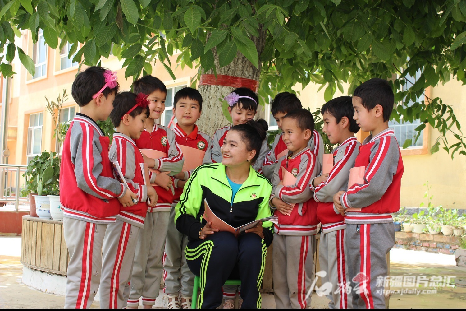 且末县第十四小学图片