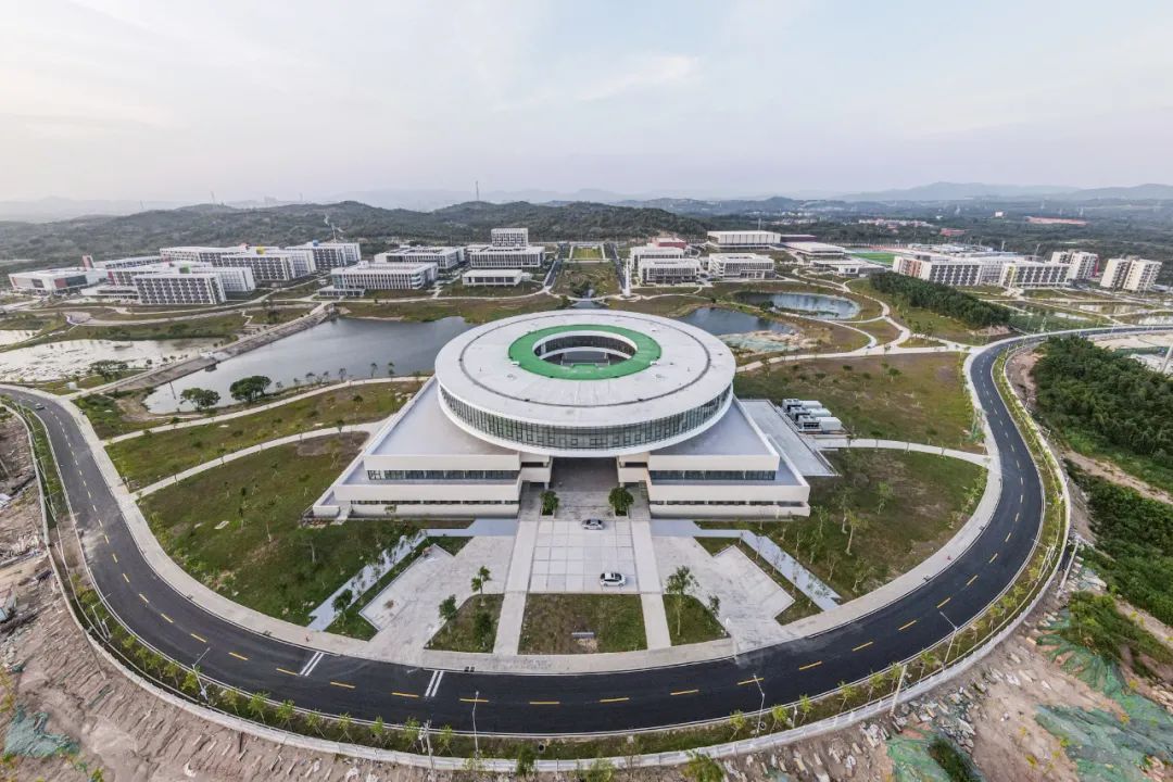 慕了，这些大学推门见“海”！