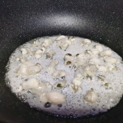 海蛎子炒鸡蛋,鸡蛋炒海蛎子的家常做法