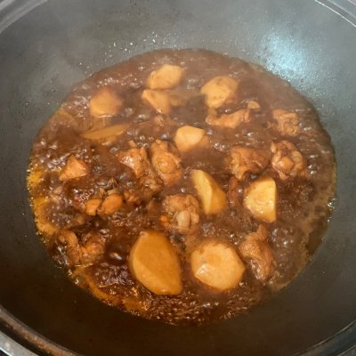 芋儿烧鸡的做法（一文教你做巨美味可口的芋儿烧鸡）