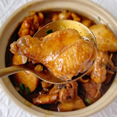 芋儿烧鸡的做法（一文教你做巨美味可口的芋儿烧鸡）