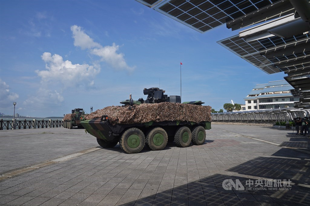 实况足球淡水解说在哪里直播(台军演练阻止解放军“直攻总统府”，网友讽刺：好好演练逃亡路线，早晚用的上)