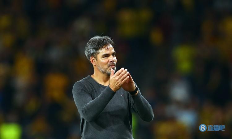 欧冠曼联vs伯尔尼年轻人直播（伯尔尼年轻人主帅：在欧冠击败曼联是独一无二的，球员们值得赞扬）-华海博客