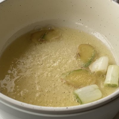 魚鍋餅子,魚鍋餅子的家常做法