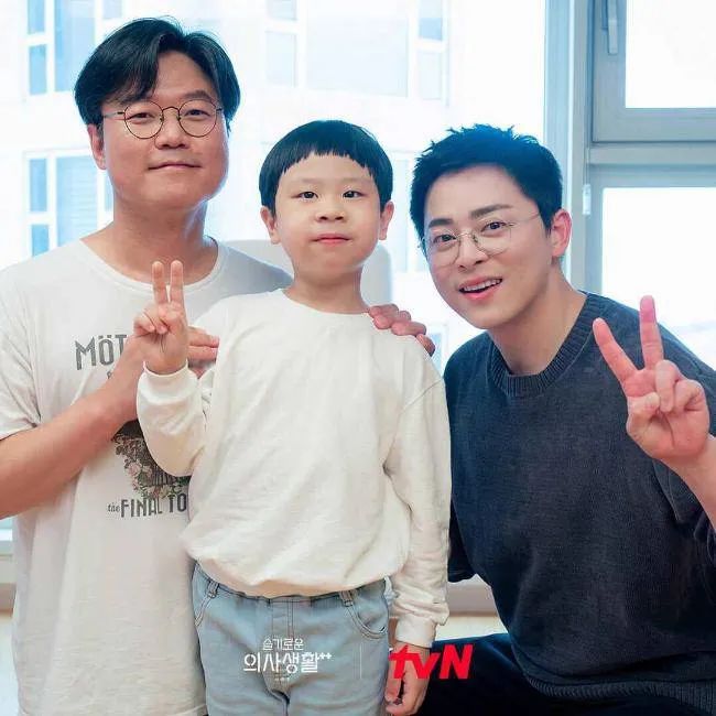 《机智医生生活》中的羽朱～童星金俊