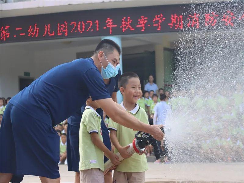 《“我是小小消防員”兒童消防繪畫作文大賽》精彩回顧