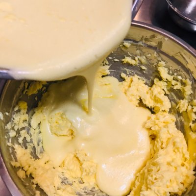 用纯牛奶自制淡奶油(用纯牛奶自制淡奶油不用吉利丁片不用黄油) - 风
