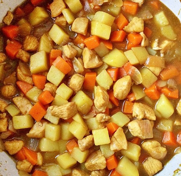 咖喱鸡肉土豆的做法 咖喱鸡块的正宗做法-有深度有内涵的一个小网站