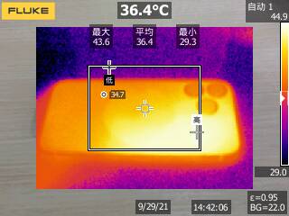 提升14帧 三款散热背夹挑战满载iPhone 13 Pro