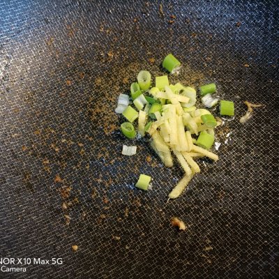 醬爆雞丁,醬爆雞丁的家常做法步驟