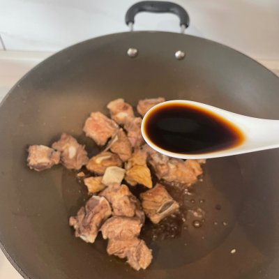 糖醋排骨怎么燒,糖醋排骨怎么燒又嫩又好吃
