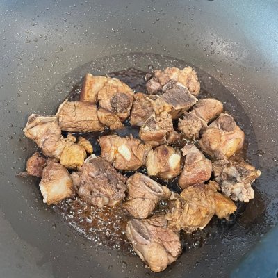 糖醋排骨怎么燒,糖醋排骨怎么燒又嫩又好吃