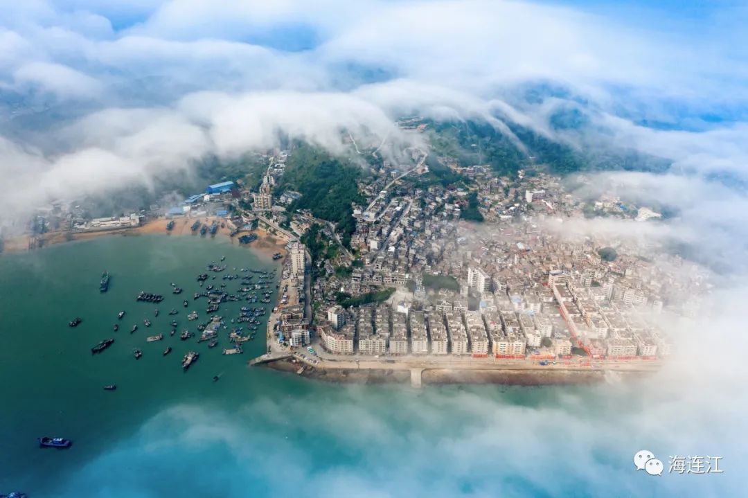 馬尾線路飛雲峽—國石館,古礦洞景區—皇帝洞生態旅遊區皇帝洞生態